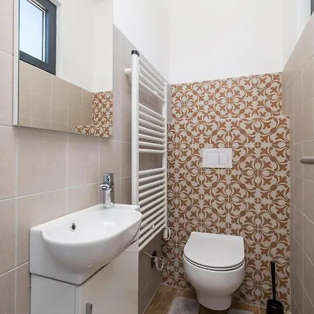 Front In With Sauna Vakantiehuis *