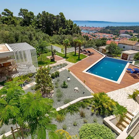 Gorgeous In With Sauna بيت للعطل Palit